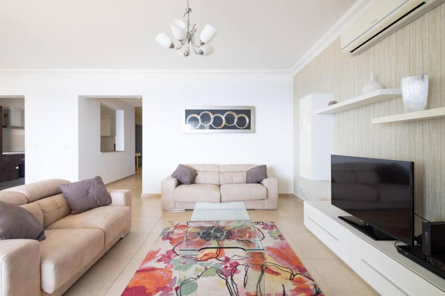 Fort Cambridge Apartments By Homely Sliema Exteriér fotografie