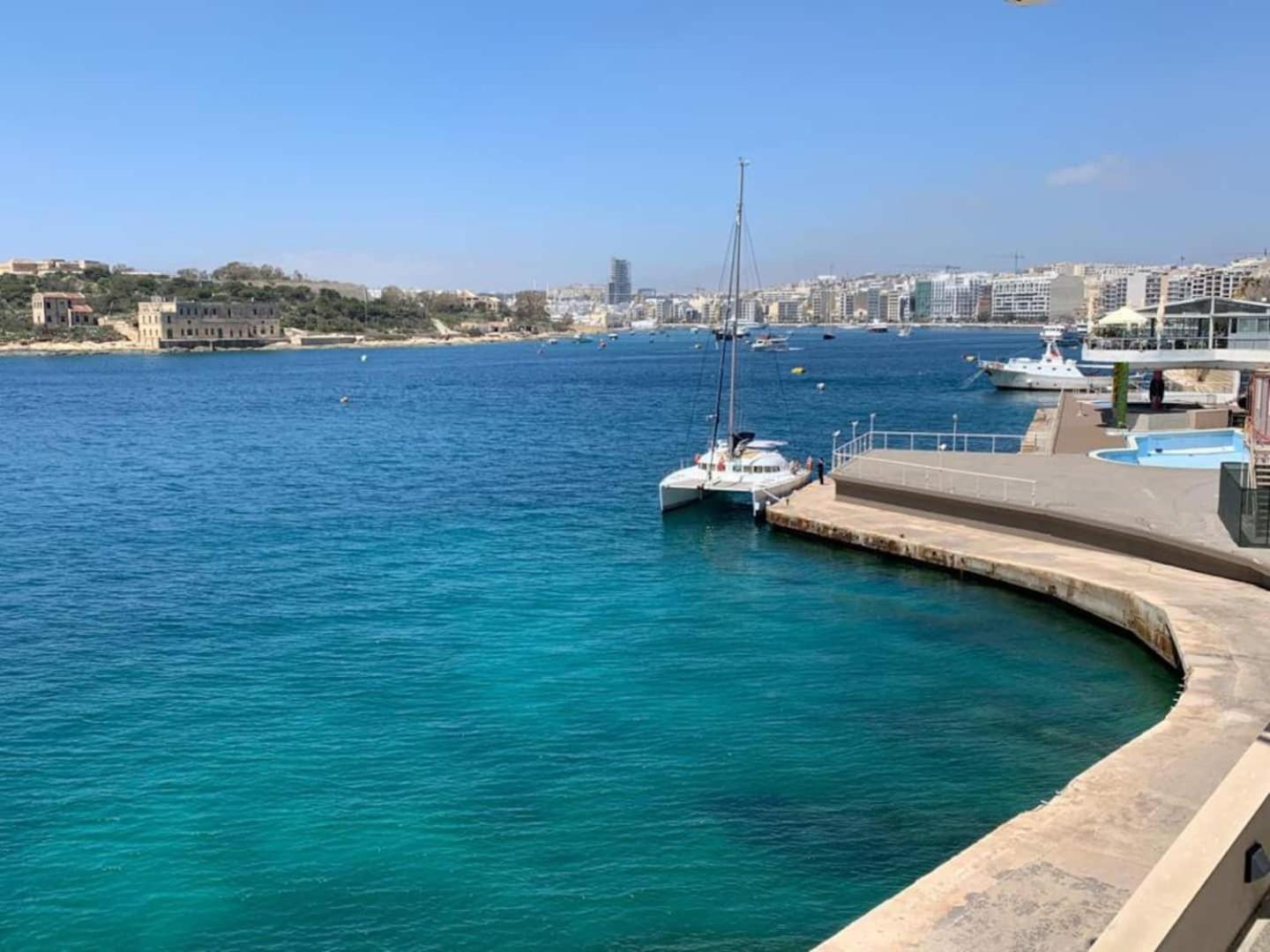 Fort Cambridge Apartments By Homely Sliema Exteriér fotografie