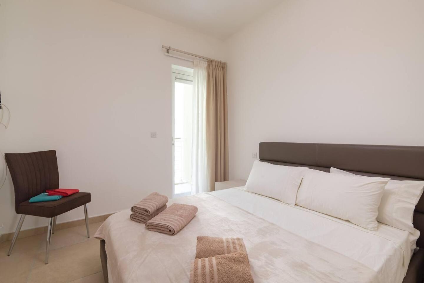 Fort Cambridge Apartments By Homely Sliema Exteriér fotografie