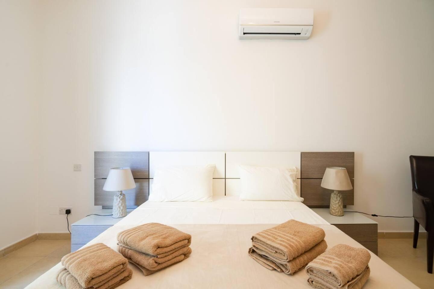 Fort Cambridge Apartments By Homely Sliema Exteriér fotografie