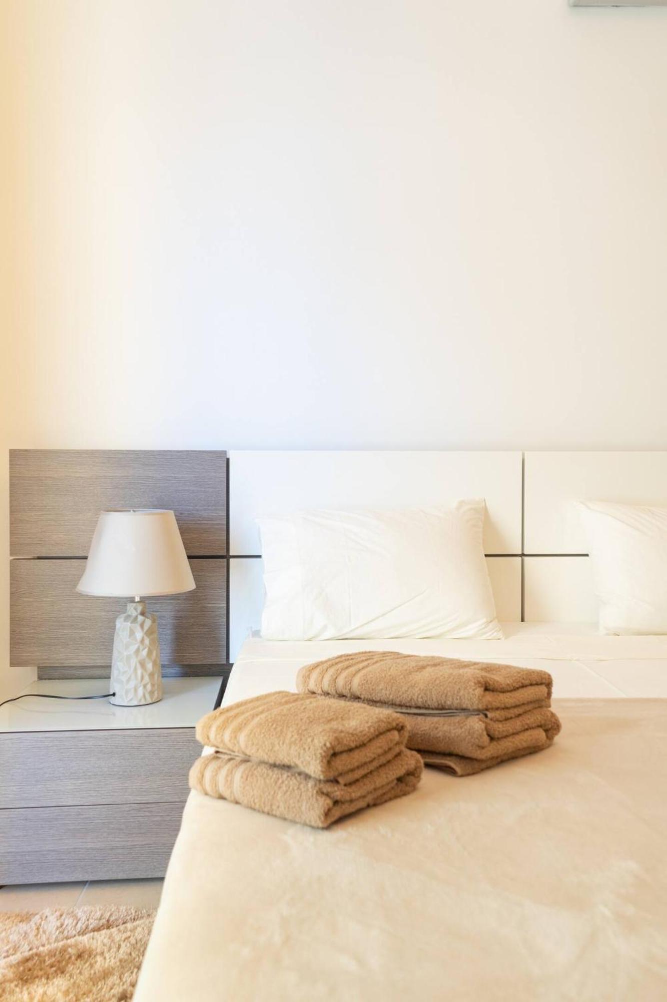 Fort Cambridge Apartments By Homely Sliema Exteriér fotografie